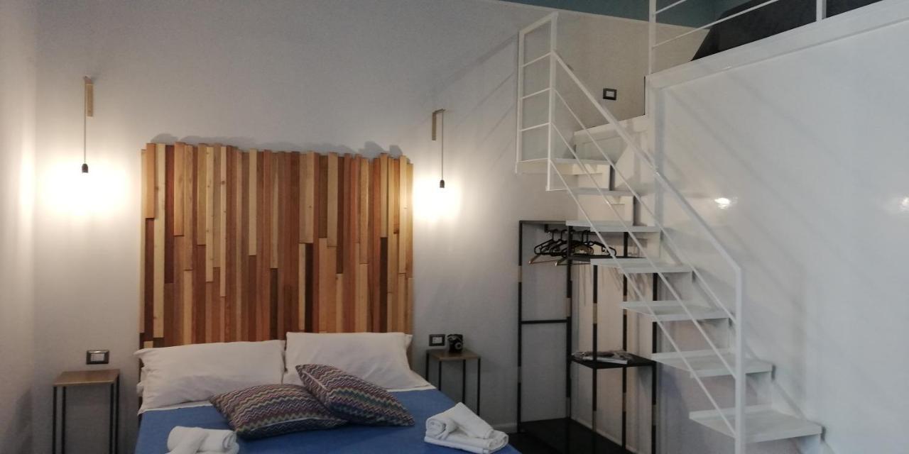 Be Italian Flat Duomo 319 Bed & Breakfast Наполи Екстериор снимка